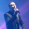 VIDEO Sergej Ćetković u Đakovu otvorio je koncert Massimovom pjesmom: Pjevamo sve za njega