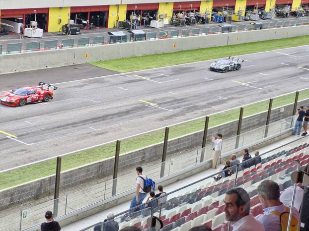 FOTO 24sata na utrci u Italiji. Pogledajte spektakl s hrvatskim vozačem za volanom Huracana