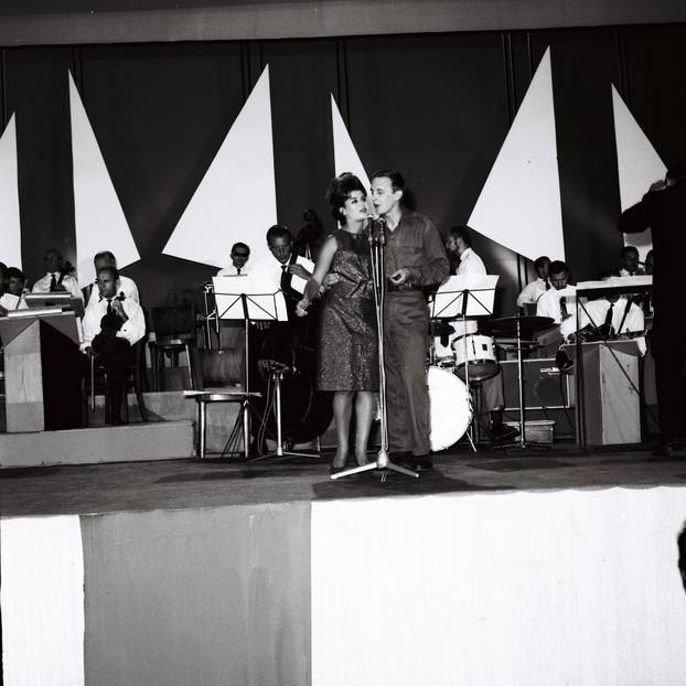 Otkrivamo davne prizore naših najvećih pjevačkih legendi iz slavnog Ljetnog kina Bačvice