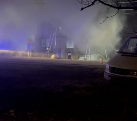 VIDEO 30 vatrogasaca gasi požar kod Svete Nedelje: 'Kad smo stigli, cijela kuća je gorjela'