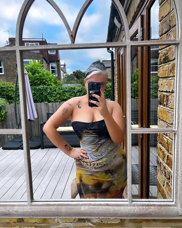 FOTO Istaknula je grudi za Dan zaljubljenih pa ju izvrijeđali: 'Slomila me tolika mržnja'