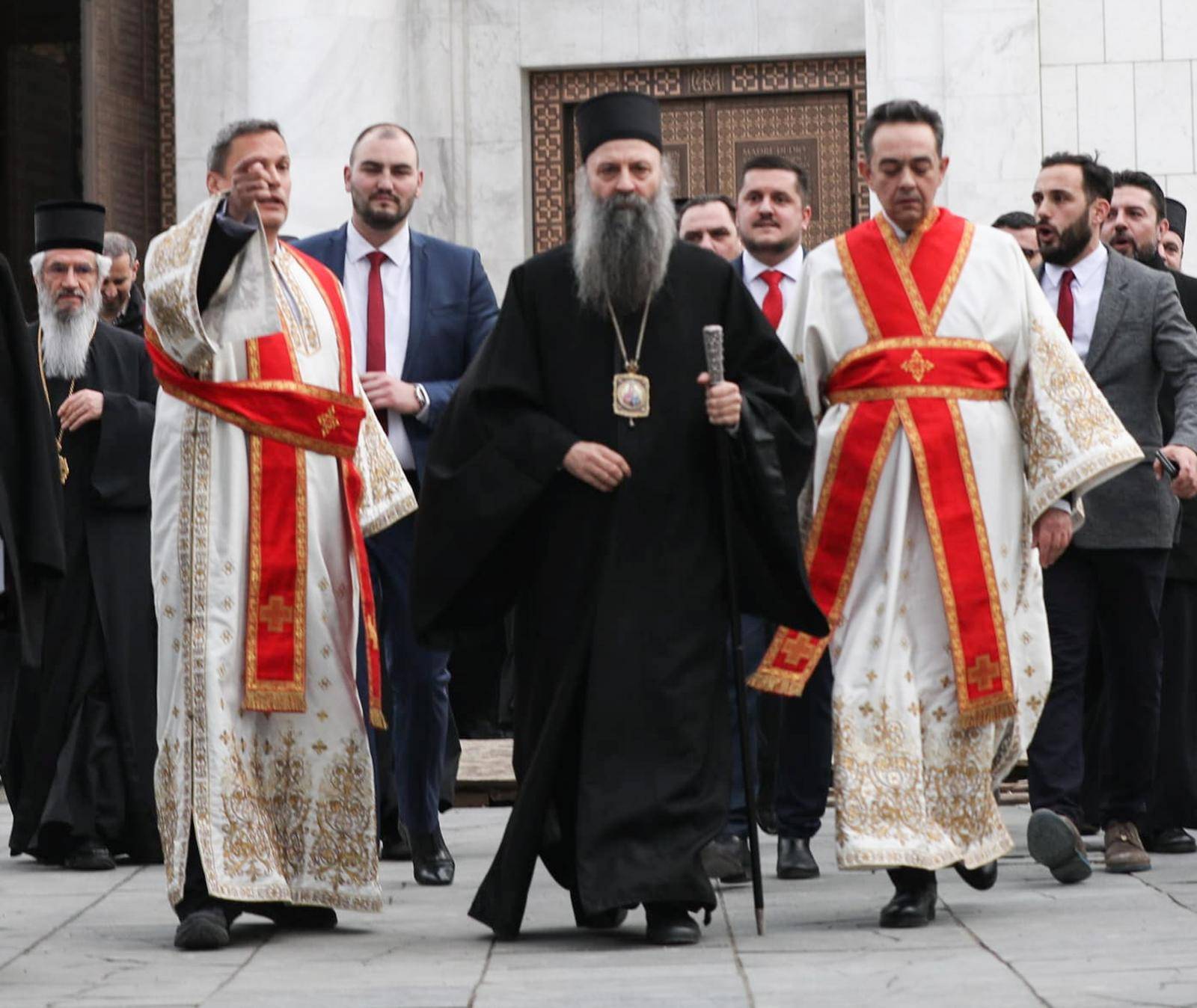 The Serbian Orthodox Church got its 46th patriarch,  and it is the Metropolitan of Zagreb-Ljubljana Porfirio.

Srpska pravoslavna crkva dobila je svog 46. poglavara, a u pitanju je mitropolit zagrebacko-ljubljanski Porfirije.