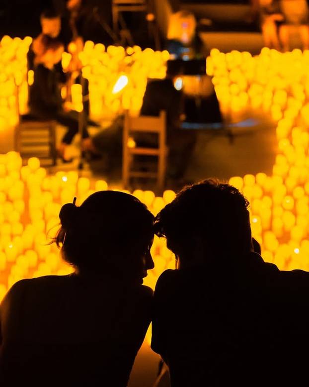 FOTO Koncert s tisuću svijeća: Za sve koji to žele doživjeti, uskoro će biti i u Hrvatskoj