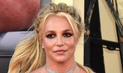 Britney Spears nakon 16 godina otkrila zašto je obrijala glavu