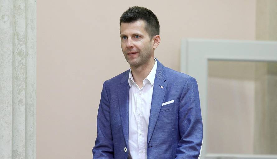 Zagreb: Sabor glasuje o raspravljenim toÄkama dnevnog reda