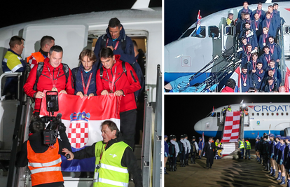 Vatreni izašli iz aviona: Čeka  ih maestralan doček na Trgu