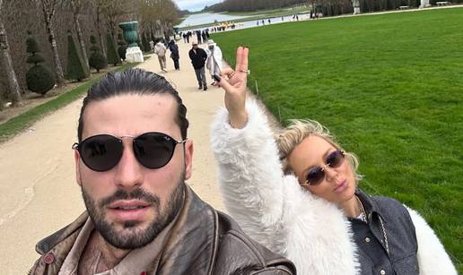 FOTO &Scaron;ime Elez objavio fotke iz Pariza: Evo kako je u gradu ljubavi u&zcaron;ivao s Majom &Scaron;uput