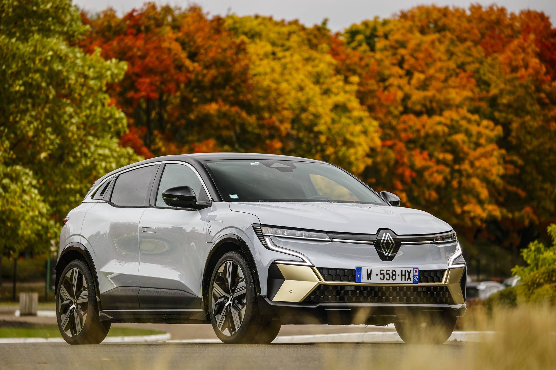 ESSAIS PRESSE MEGANE RENAULT E-TECH