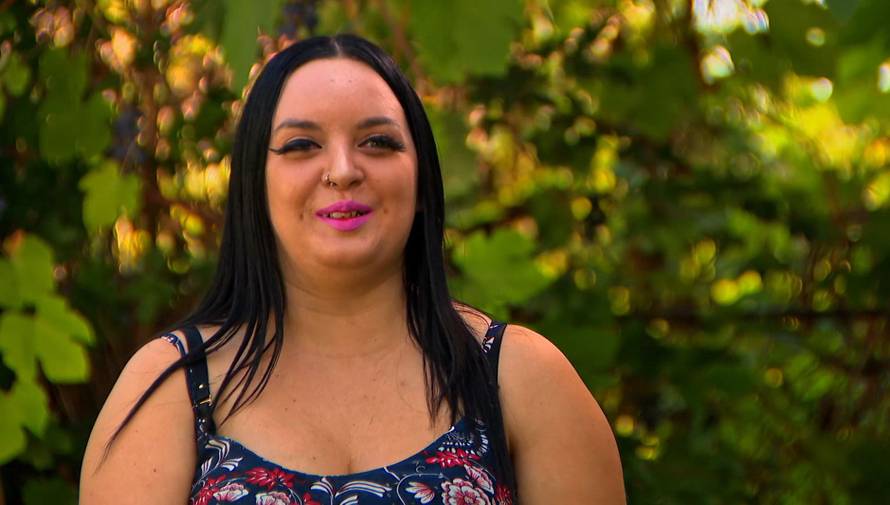 Siniša učio Martinu igrati biljar: Stara koka, dobra juha. Bolja je dvadeset mlađa nego starija...