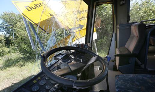 Sudar dva autobusa kod Kaštel Sućurca, jedan čovjek ozlijeđen