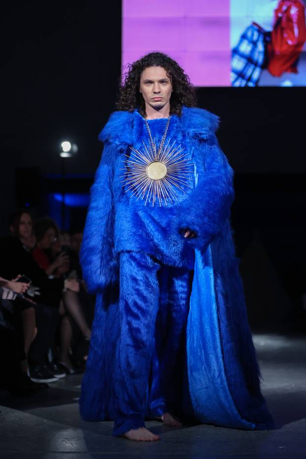 DIPMOD_10 - modna revija diplomskih kolekcija studenata Sveučilišta u Zagrebu Tekstilno-tehnološkog fakulteta