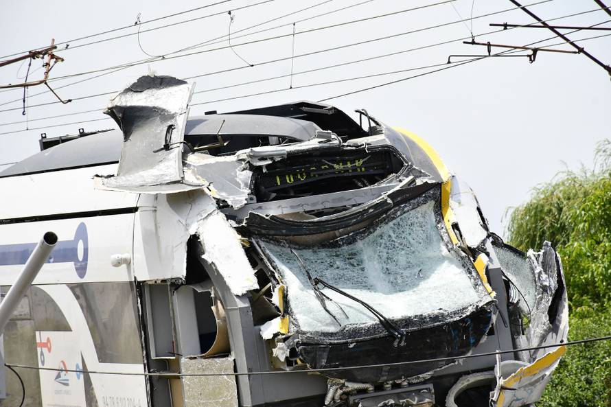 Vozač koji je poginuo u naletu vlaka kod Sl. Broda nije stao na zvučnu i svjetlosnu signalizaciju