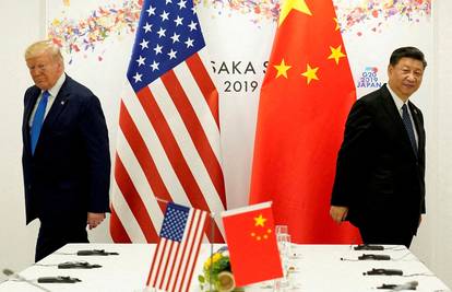 Eskalacija! Kina odgovorila Trumpu i uvela carine od 125 posto na američku robu!