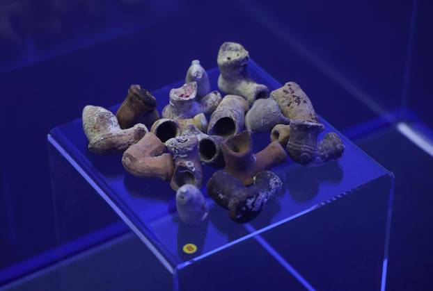 Zagreb: Premijerni razgled izložbe VRHOVI DUBINA - podvodna baština Splitsko-dalmatinske županije