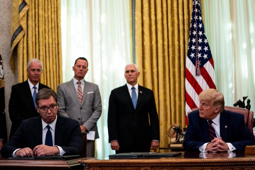 Trump hosts Vucic and Hoti