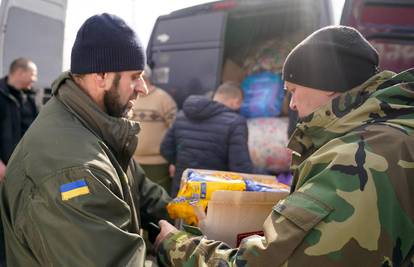 Pet šlepera humanitarne pomoći kreće prema Ukrajini