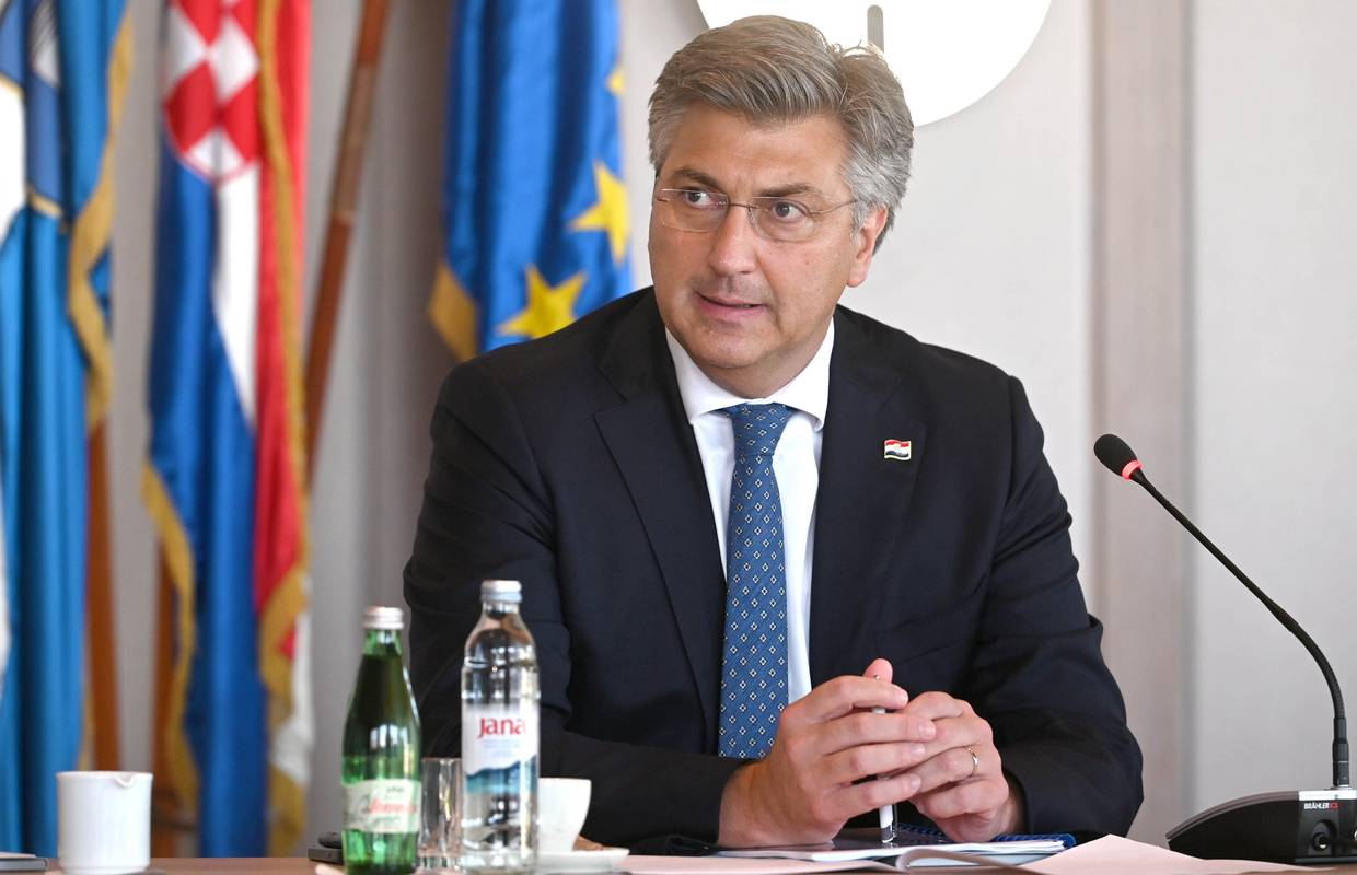 Andrej Plenković izrazio sućut Morawieckom povodom strašne nesreće poljskog autobusa