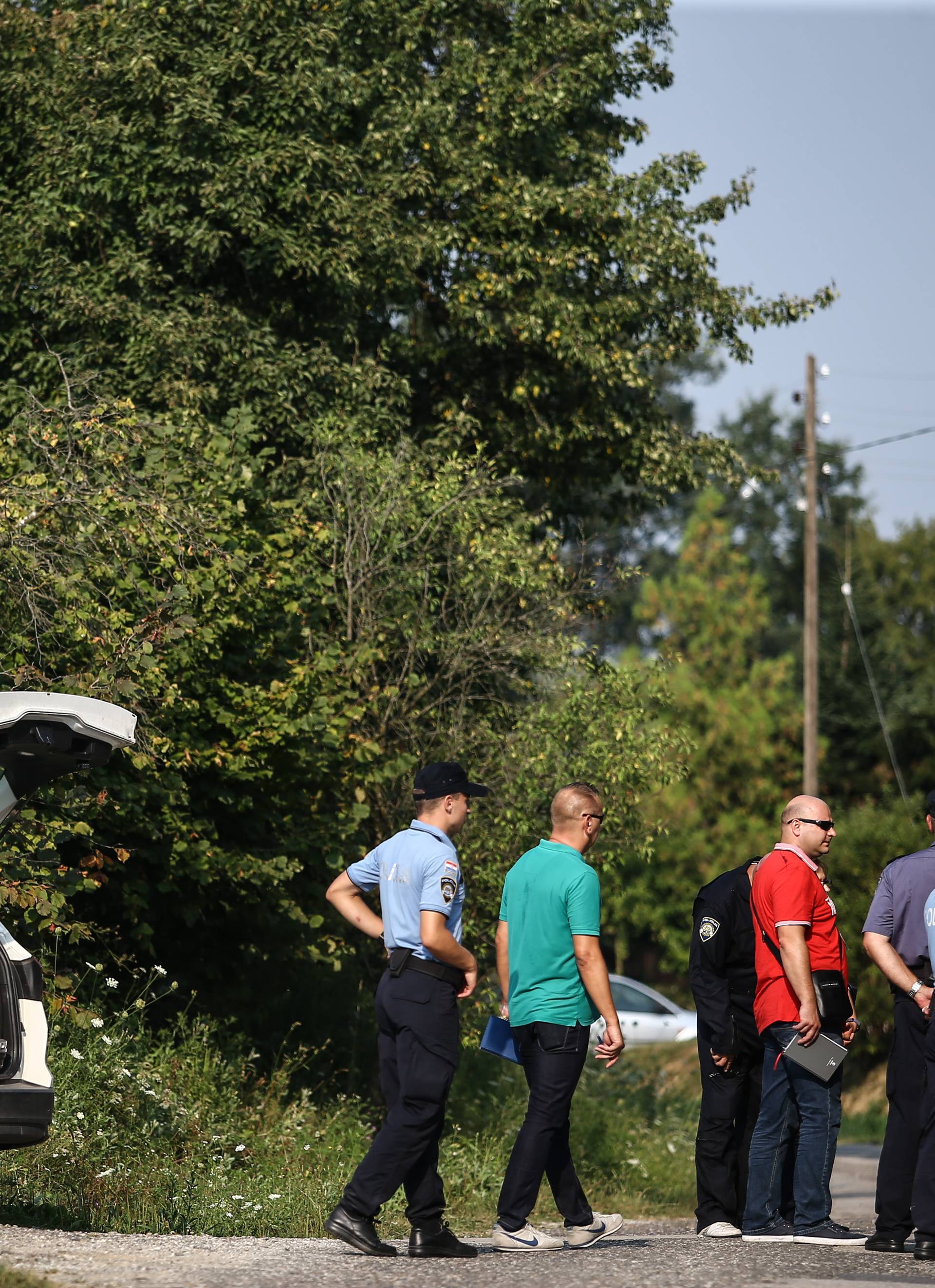 Bunjani: Policija doÅ¡la zbog prijave obiteljskog nasilja, on ih napao