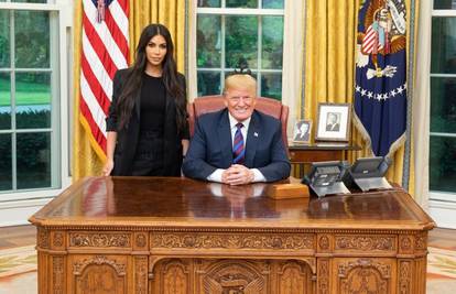 Kada Kim Kardashian zamoli, Trump ispuni: Pomilovao ženu