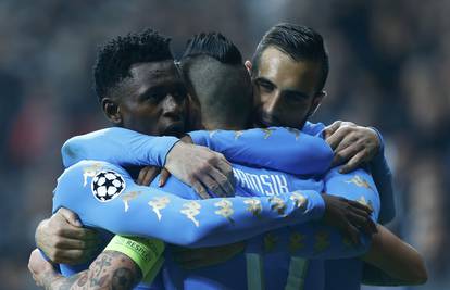 Dva gola u tri minute: Hamšik je 'projektilom' izvukao Napoli