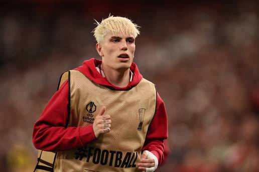 UŽIVO Strani transferi: Talijan odlazi iz PSG-a, 'zločesti dečko' Engleske na korak do Chelseaja