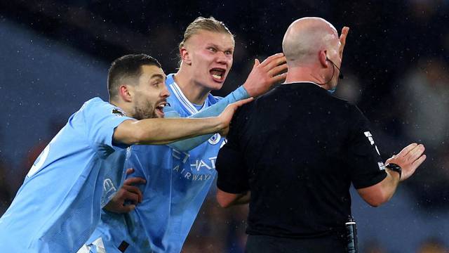 Premier League - Manchester City v Tottenham Hotspur