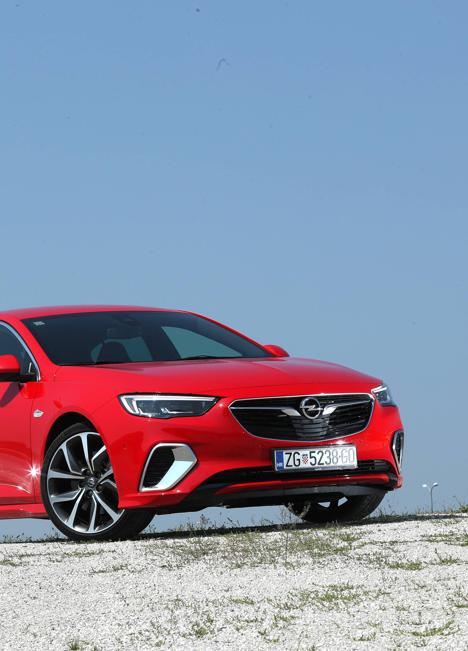 Opel Insignia GSi: Povratak slavnog imena u velikom stilu