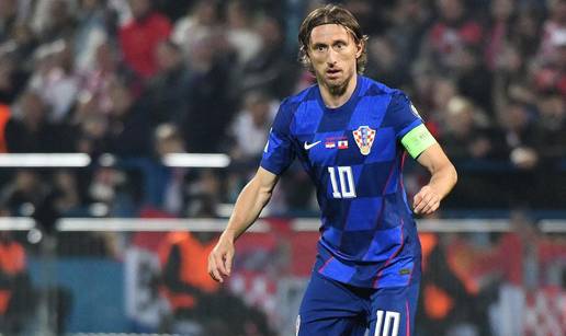 As: 'Zlatna era Hrvatske bli&zcaron;i se kraju. Igra se vrti oko Modri&cacute;a'