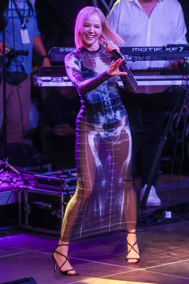 Sarajevo: Jelena Rozga nastupila na otvaranju Summertime Madness festivala