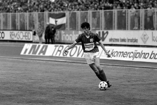 Zagreb: Savezna liga Jugoslavije, Dinamo - Borac, 7.4.1990.