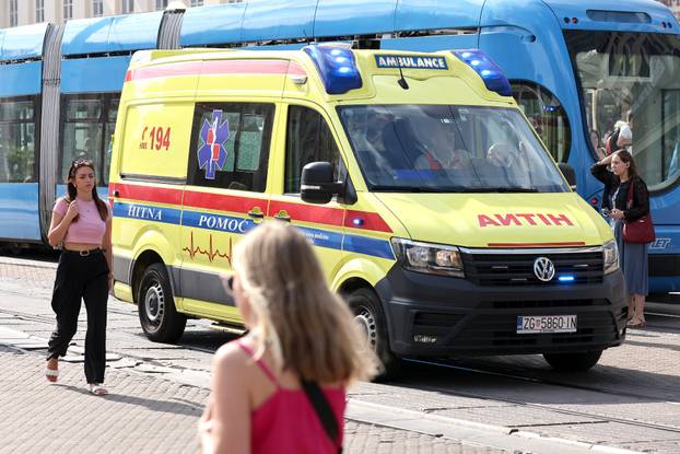 Zagreb: Zbog vru&cacute;ina ekipe Hitne pomo&cacute;i o&ccaron;ekuje pove&cacute;ani broj intervencija