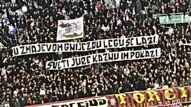 FOTO Žuta minuta Marka Livaje, poruke Torcide, tri isključenja. Pogledajte galeriju s Poljuda...