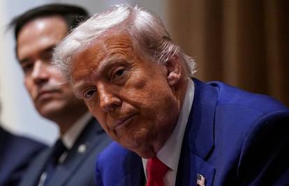Trump mora na prvi sistematski pregled: Voli brzu hranu, ranije mu rekli da mora smršavjeti...