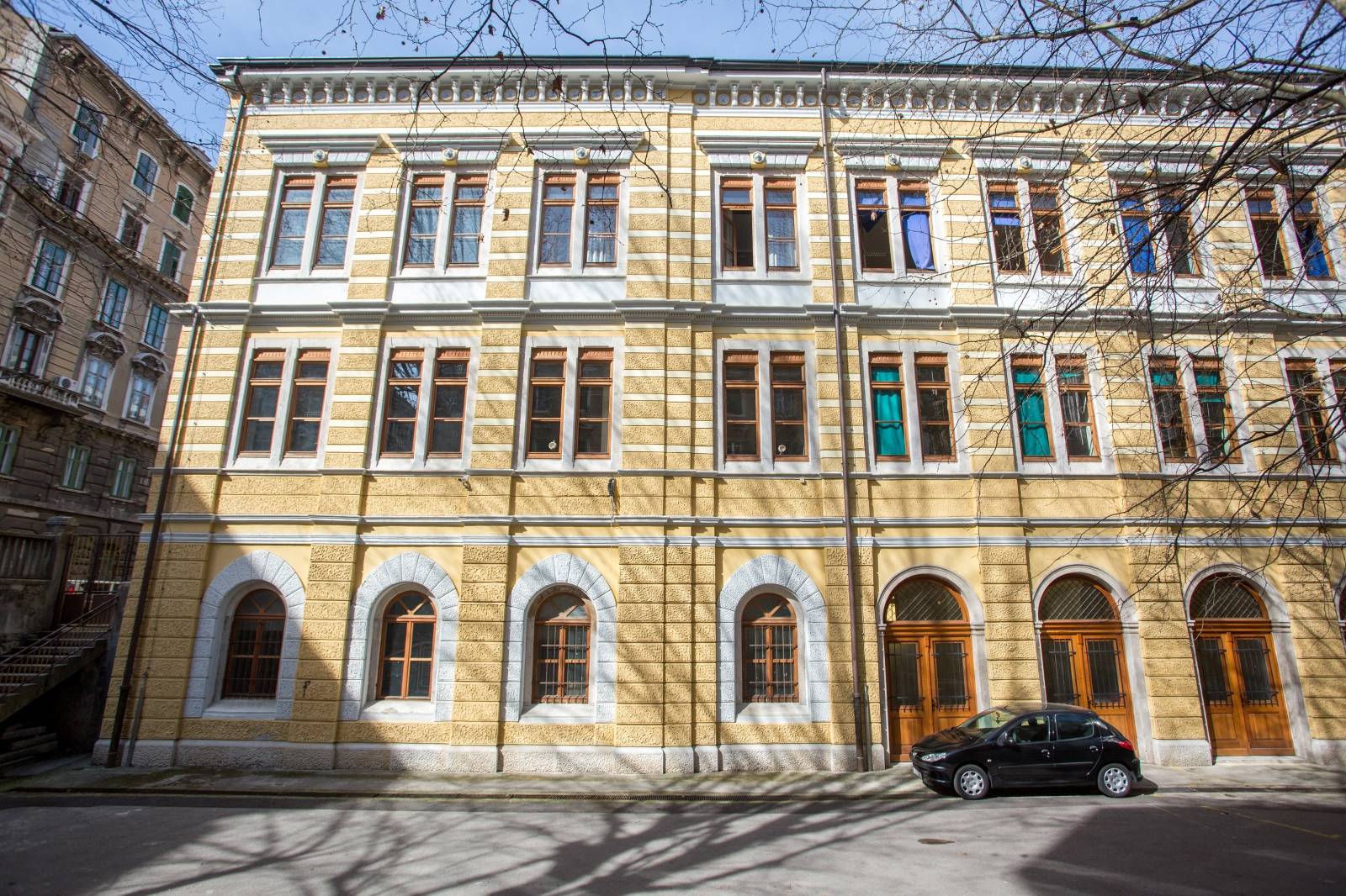 Rijeka: Zgrada OÅ  Scuola elementare Dolac