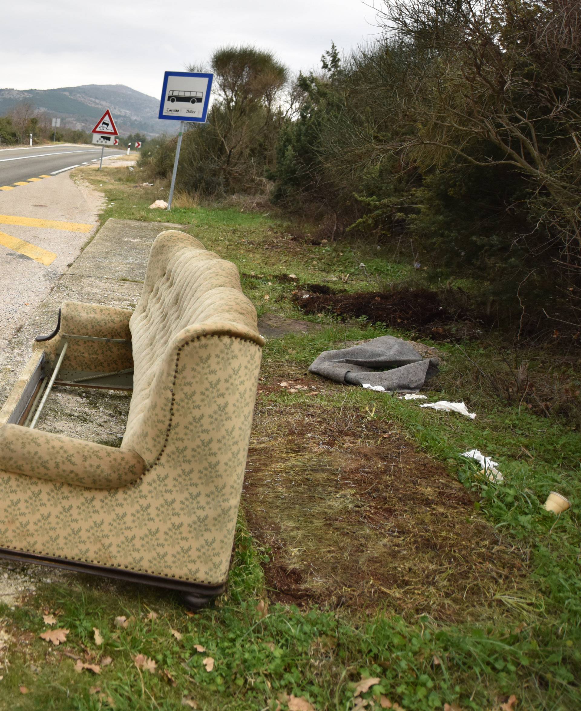 'Barem da se malo odmorimo dok na stanici čekamo autobus'