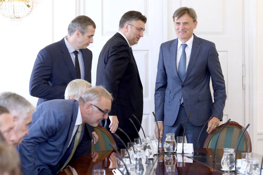 Izglasali nagodbu za Agrokor;  Plenković: Postignuti su ciljevi