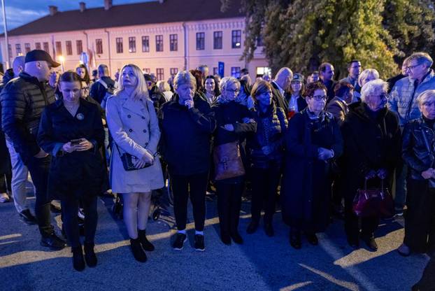 Vukovar: In memoriam za 97 policajaca poginulih i nestalih u Domovinskom ratu u obrani Vukovara