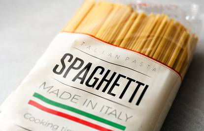 Baka iz Italije otkrila genijalan trik kako lako otvoriti špagete