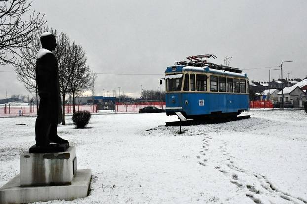 FOTO Slavonska snježna idila: Osijek i Sl. Brod pod snijegom