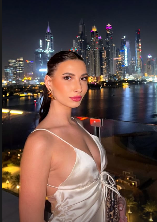 FOTO Ljepotice u zavadi: Ovo su vruća izdanja 'Savršenih' koje se prozivaju na mrežama...