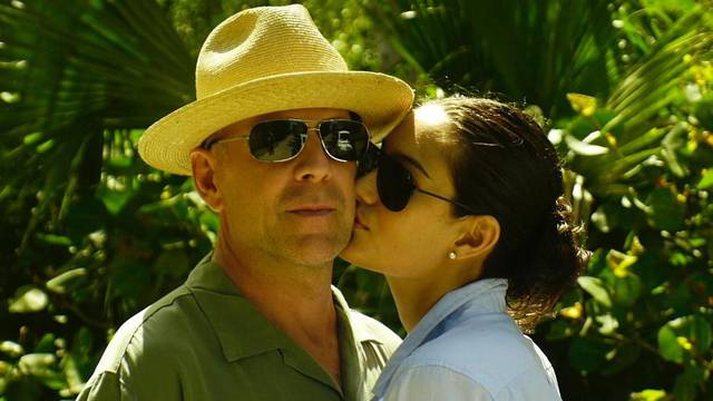 Bruce Willis i supruga Emma su proslavili 16 godina veze: 'Moja ljubav prema njemu samo raste'