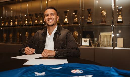 Dejan Ljubičić i službeno igrač Dinama: 'Navijam od malena. Došao sam ovdje uzeti trofeje'