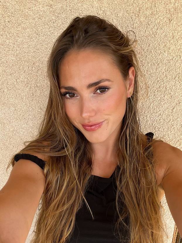 FOTO Španjolka koja dominira s motkom golica maštu pratitelja: 'Nije mi cilj samo skočiti visoko'