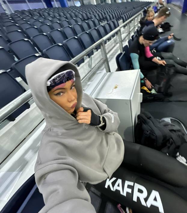 Zaručnika brine kad pozira bez gaćica. Najljepša sportašica na svijetu sad ima i novi problem