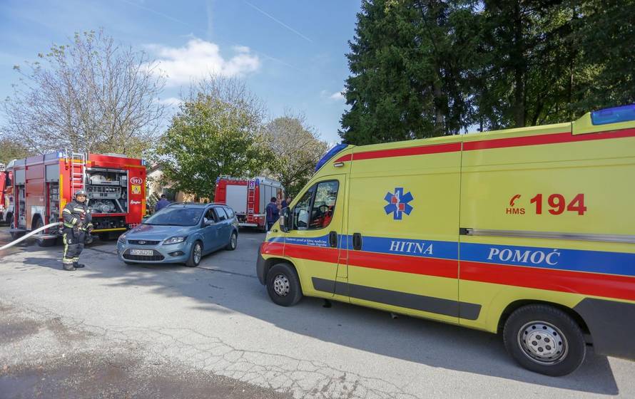 Zapalila se kuća u Buzinu: U požaru je ozlijeđeno troje ljudi