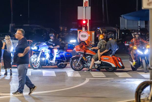Medulin: Prvi dan H.O.G. Rallyja, susreta zaljubljenika u Harley Davidson iz svih zemalja