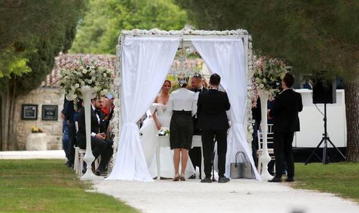 FOTO Rastali se nakon 6 godina: Ovako je izgledala svadba Maje Šuput i Nenada Tatarinova...