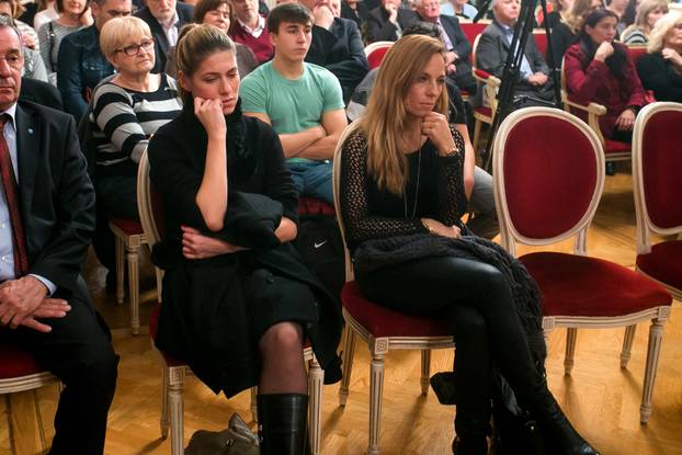 Osijek: Predstavljanje novog romana Jom Kipur  autorice Ivane Šojat - Ku?i