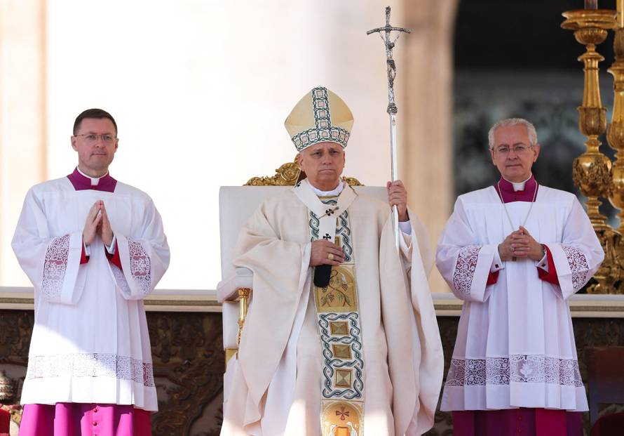 Canonisation of seven new saints during a Mass in St. Peter's Square at the Vatican