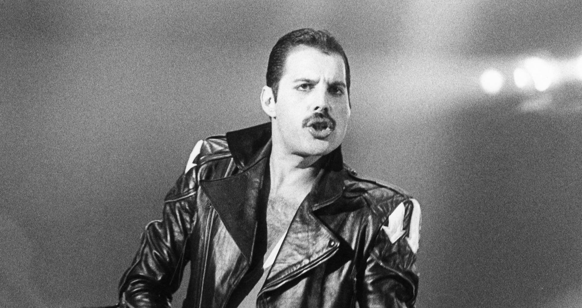 Mercury, Freddie - Musiker, GB/ Auftritt
